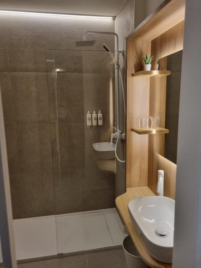 Reina Victoria Velazquez Apartment Alicante Ngoại thất bức ảnh