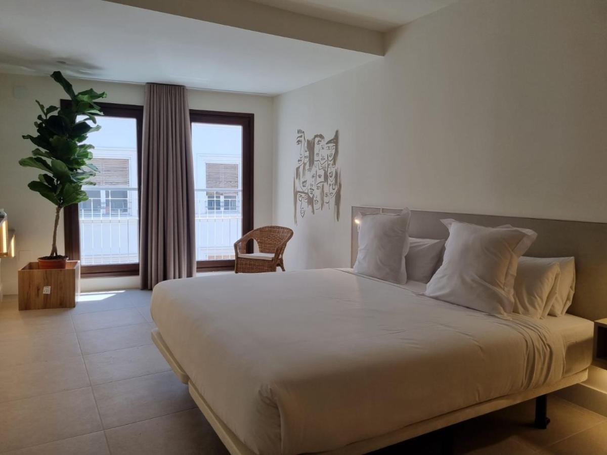 Reina Victoria Velazquez Apartment Alicante Ngoại thất bức ảnh