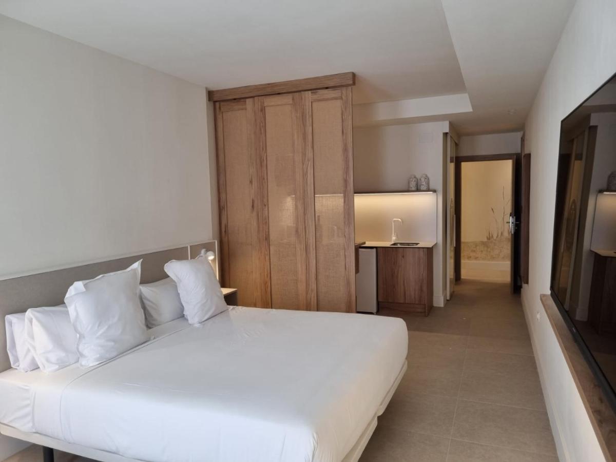 Reina Victoria Velazquez Apartment Alicante Ngoại thất bức ảnh