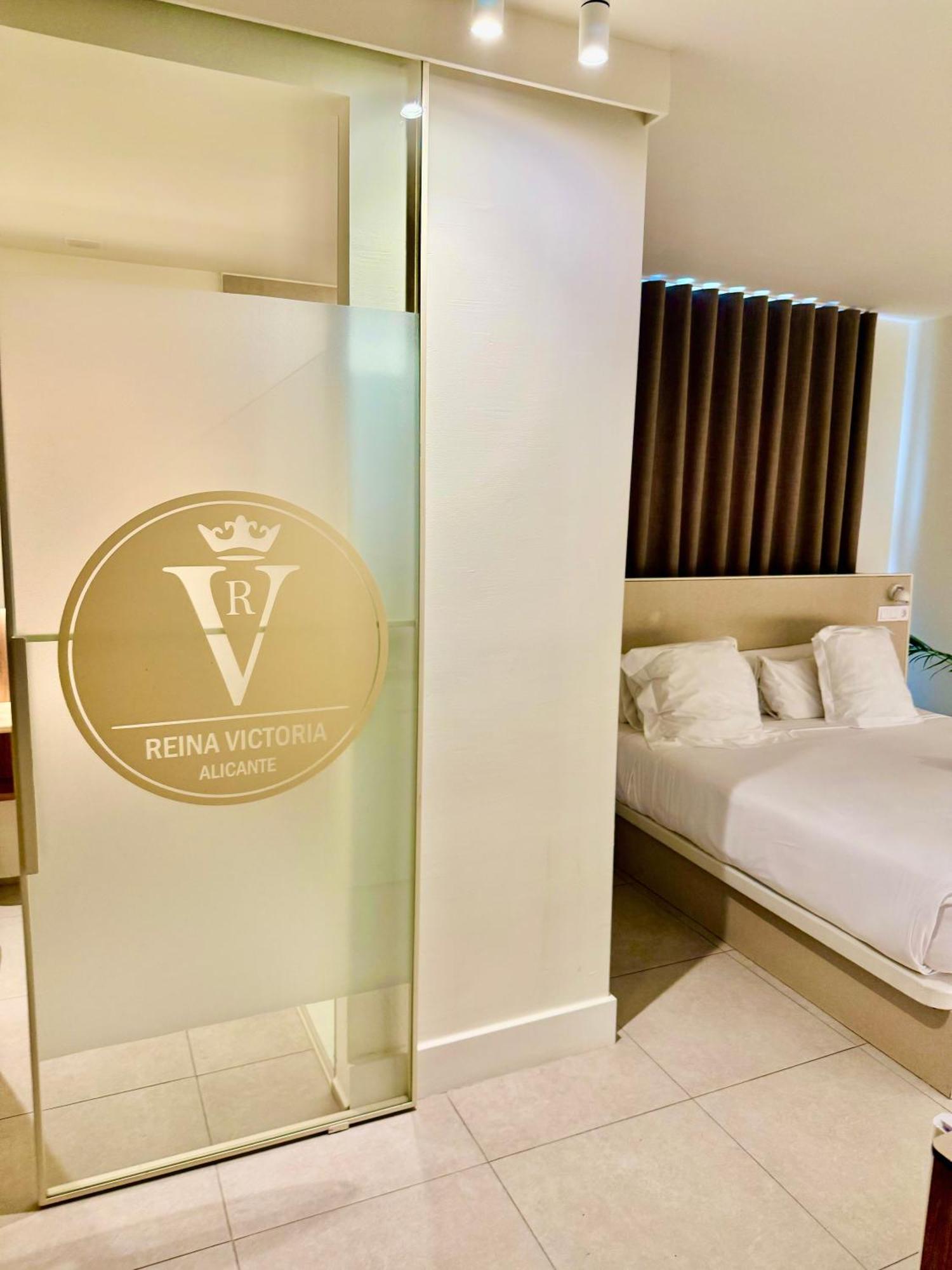 Reina Victoria Velazquez Apartment Alicante Ngoại thất bức ảnh