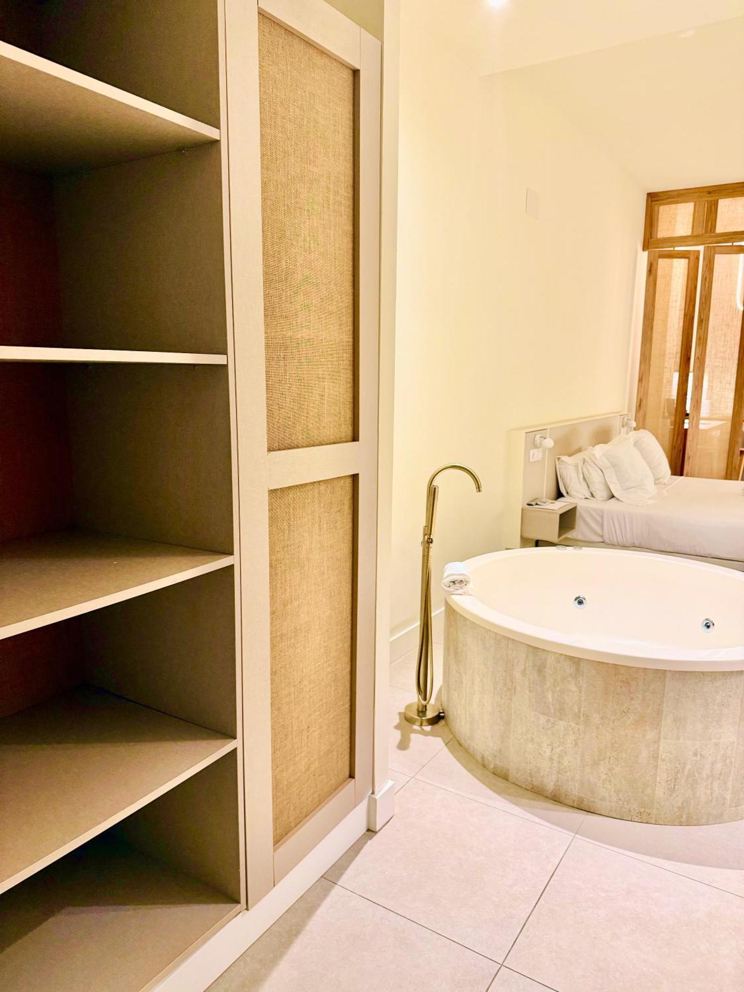 Reina Victoria Velazquez Apartment Alicante Ngoại thất bức ảnh